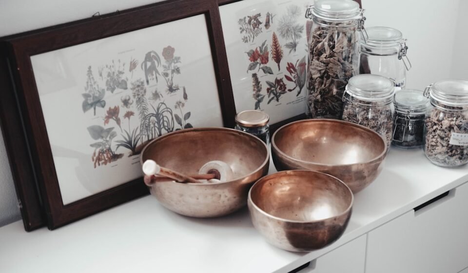Remèdes de grand-mère pour soulager les fissures des coins des lèvres découvrez des remèdes maison efficaces pour soulager divers maux au naturel. apprenez à utiliser des ingrédients simples disponibles chez vous pour améliorer votre bien-être et renforcer votre santé avec des solutions faciles à mettre en œuvre.